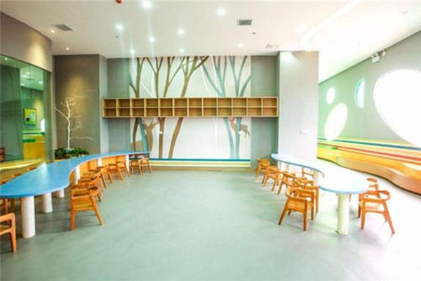 哈哈创意少儿美术